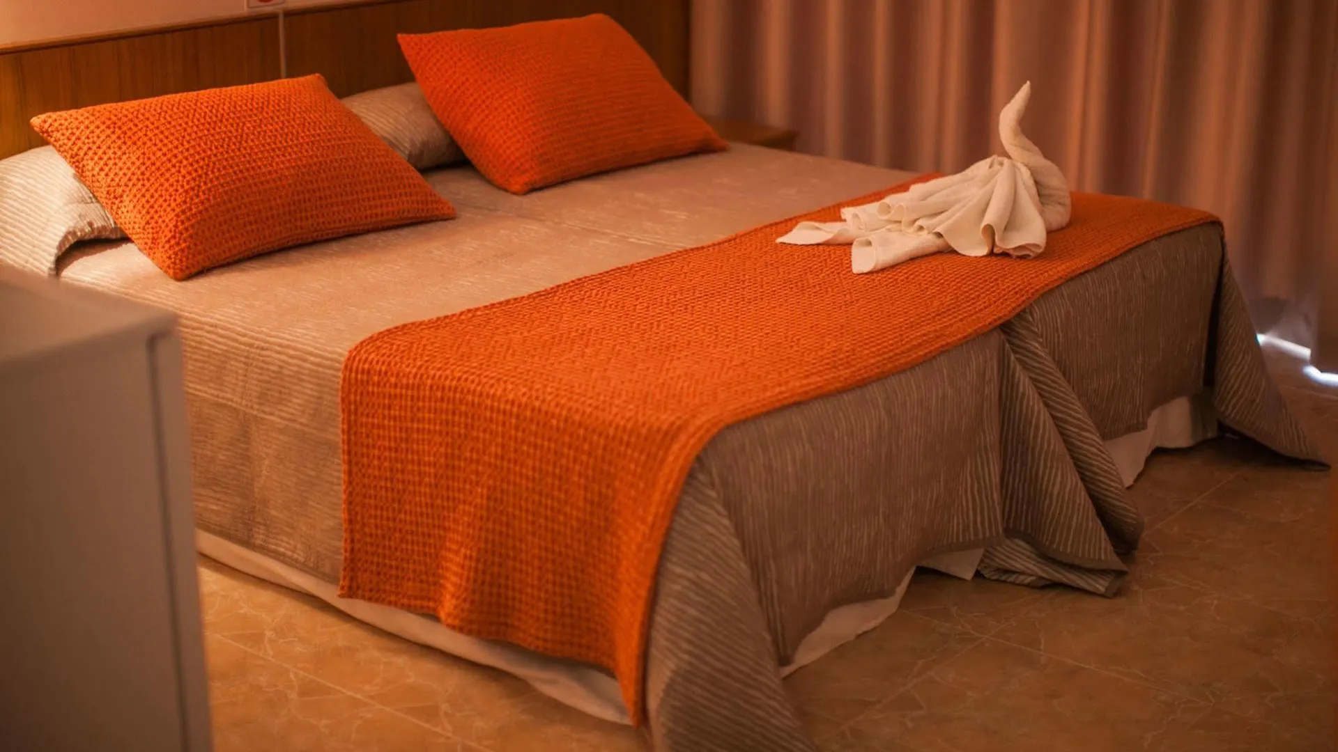 Hostal Los Pinos Es Cana Gæstehus